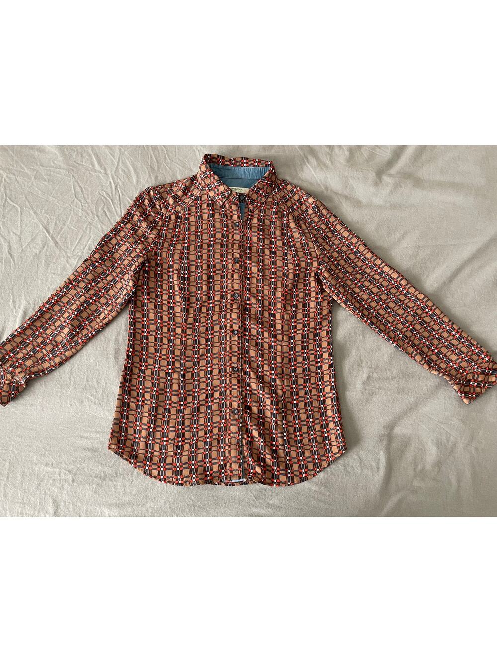 Crocodile Ladies Button Up Blouse MOD abstract pattern